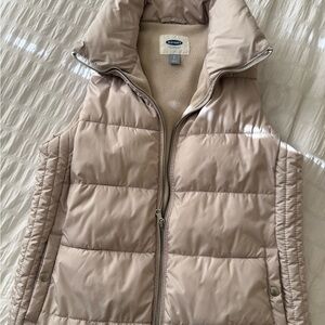 Old Navy Women's Beige Quilted Vest